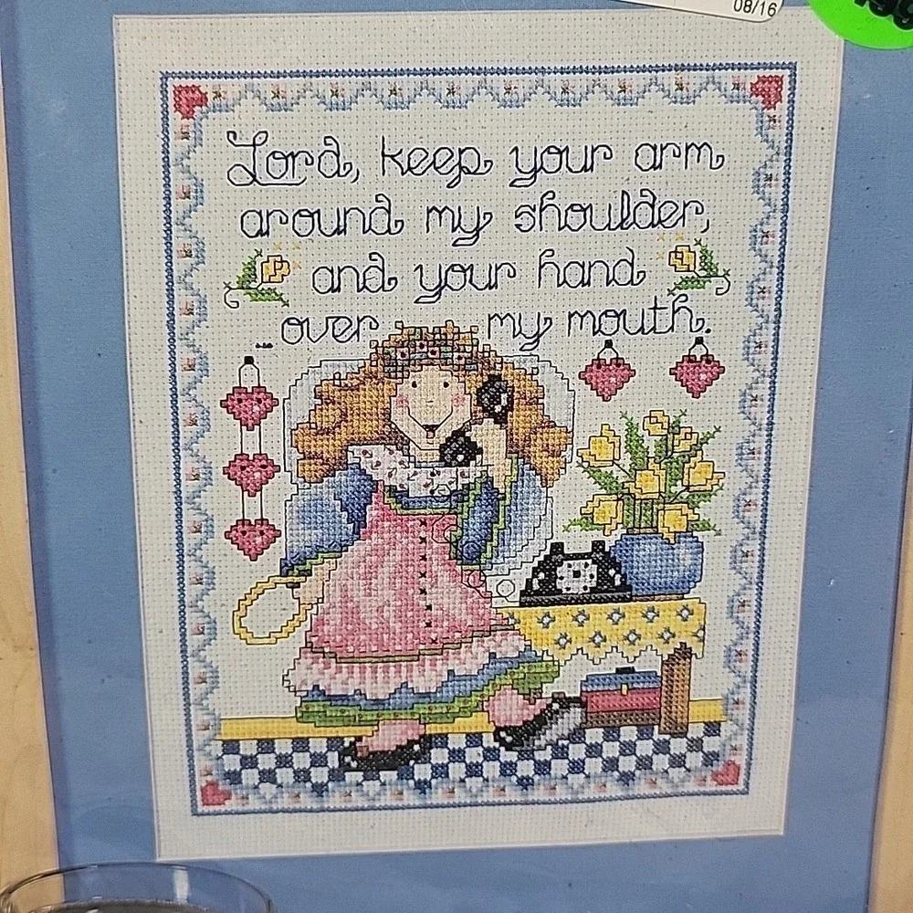 NEW-DESIGN WORKS CRAFTS, HAND OVER‎ MOUTH COUNTED CROSS STITCH KIT #2027-NEW